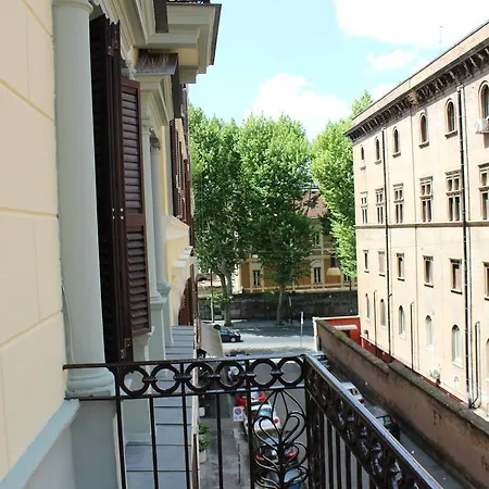 Artistic Aleardi Tatil Evi Roma
